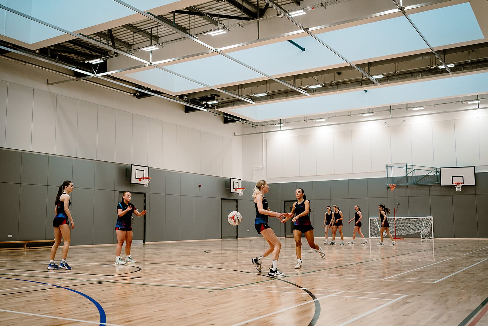 defending in netball